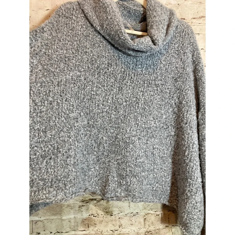 Free People BFF Cowl Neck Sweater Oversized Boxy Large Light Gray Soft Knit - Picture 4 of 15